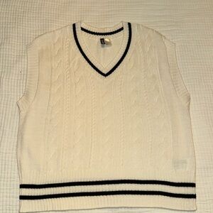 H&M Sweater Vest